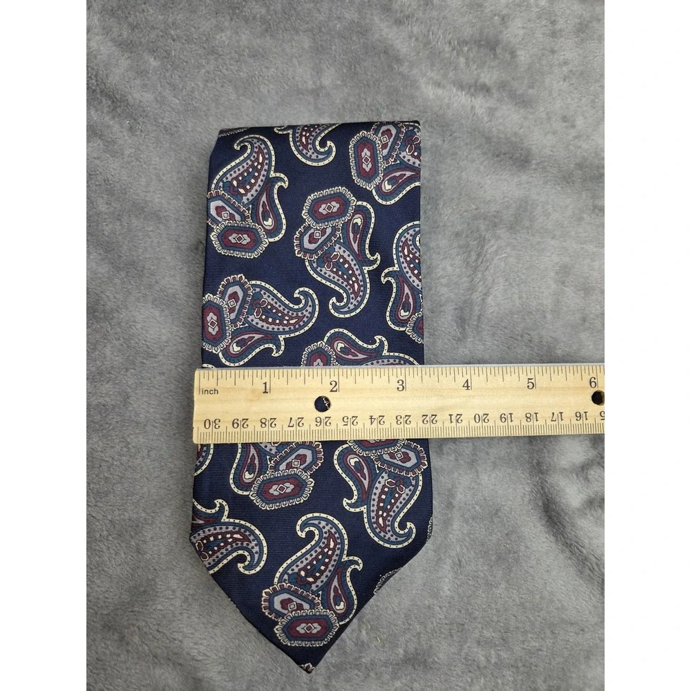 Navy Blue Paisley Men's Silk Tie Classic Sophisticated‎ 3 Inch Wide Thinner